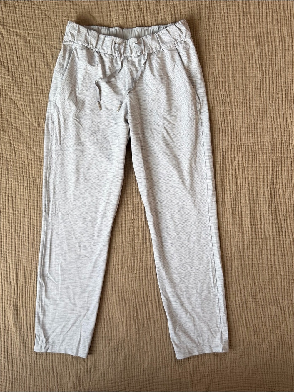 Women’s lululemon joggers